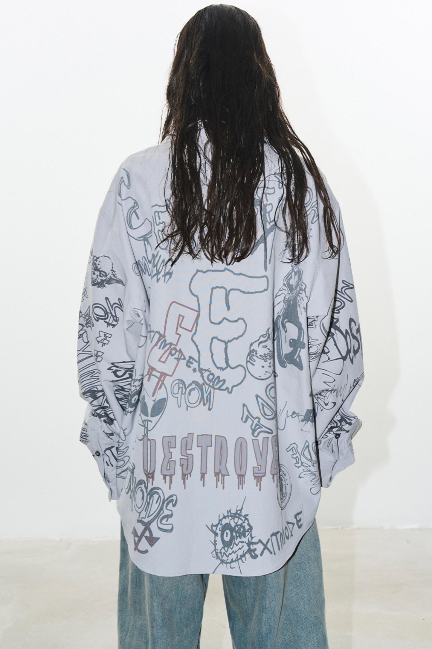 Vibe Long Sleeve Tee