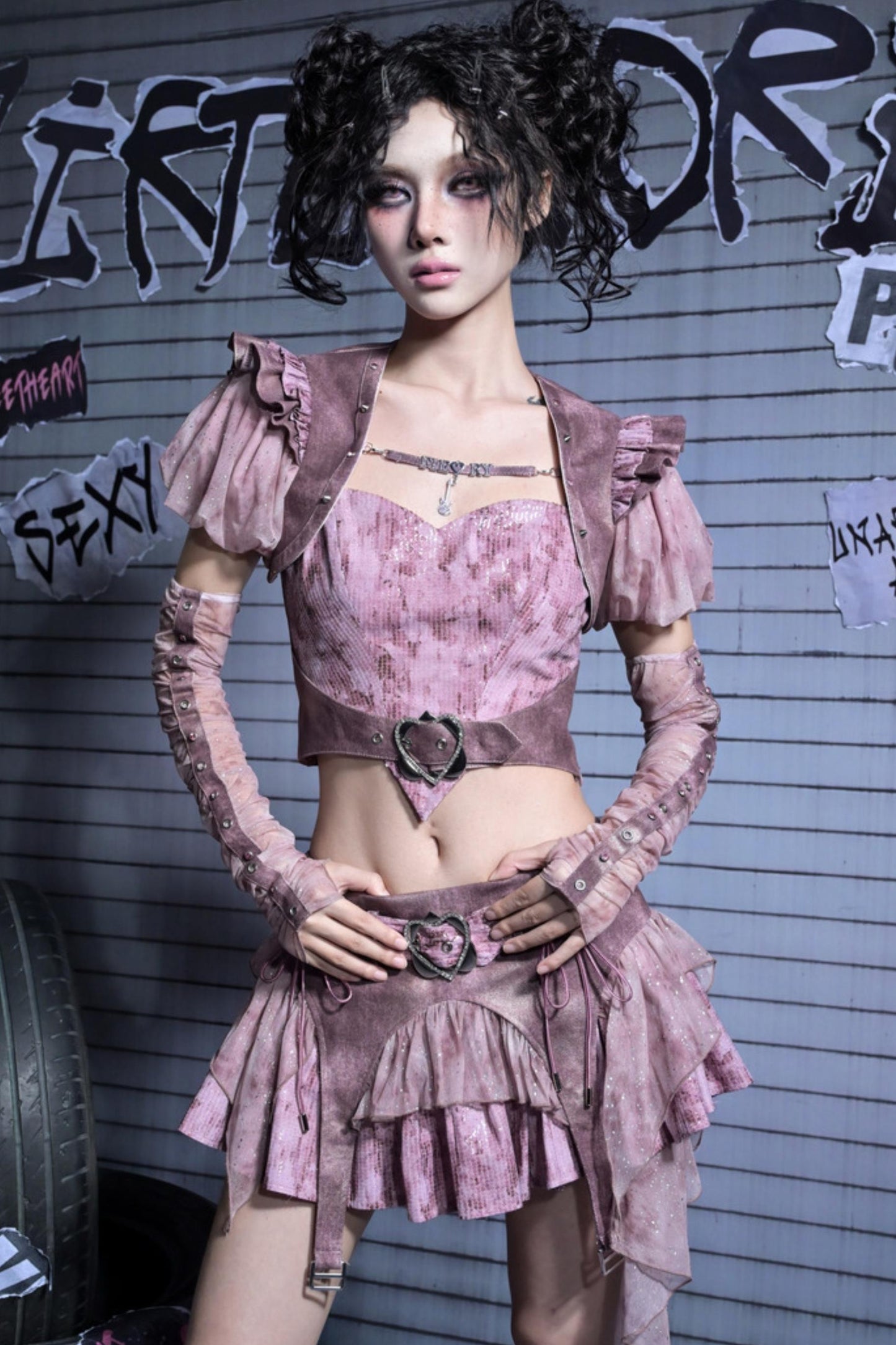 Subculture Pleated Long Sleeves