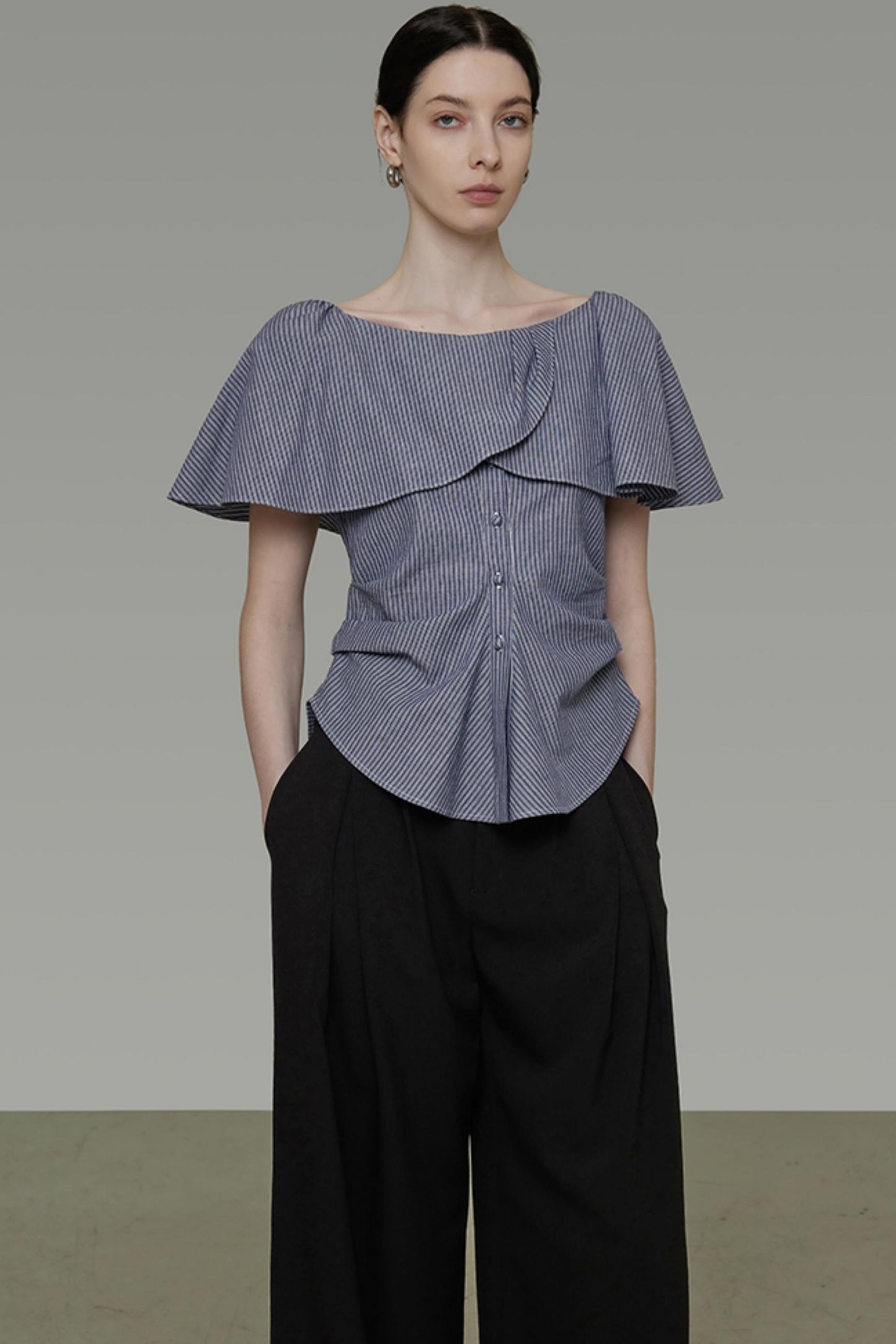 Chic One-Shoulder Lace Stripe Blouse