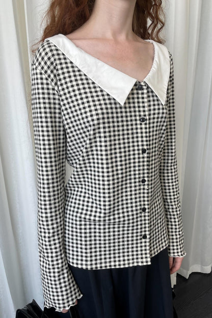 Pointed Neck Long Sleeve Shirt