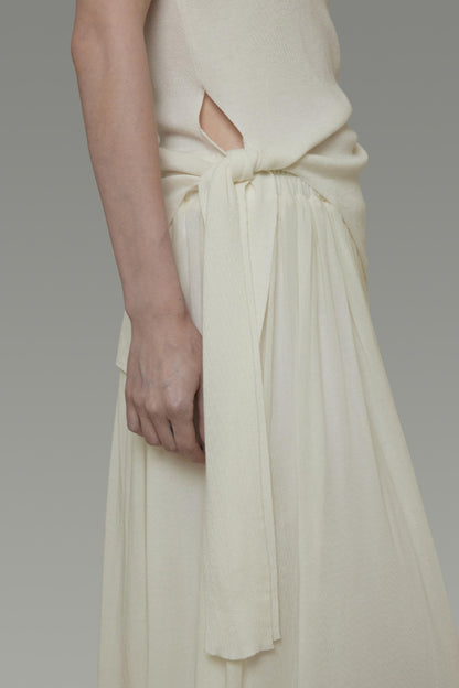 Flowing Pleated Skirt