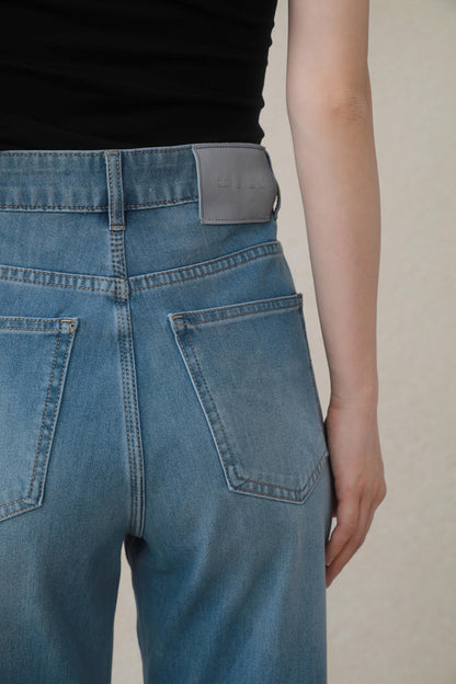 Summer Breeze Wide-Leg Jeans