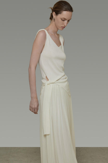 Flowing Pleated Skirt