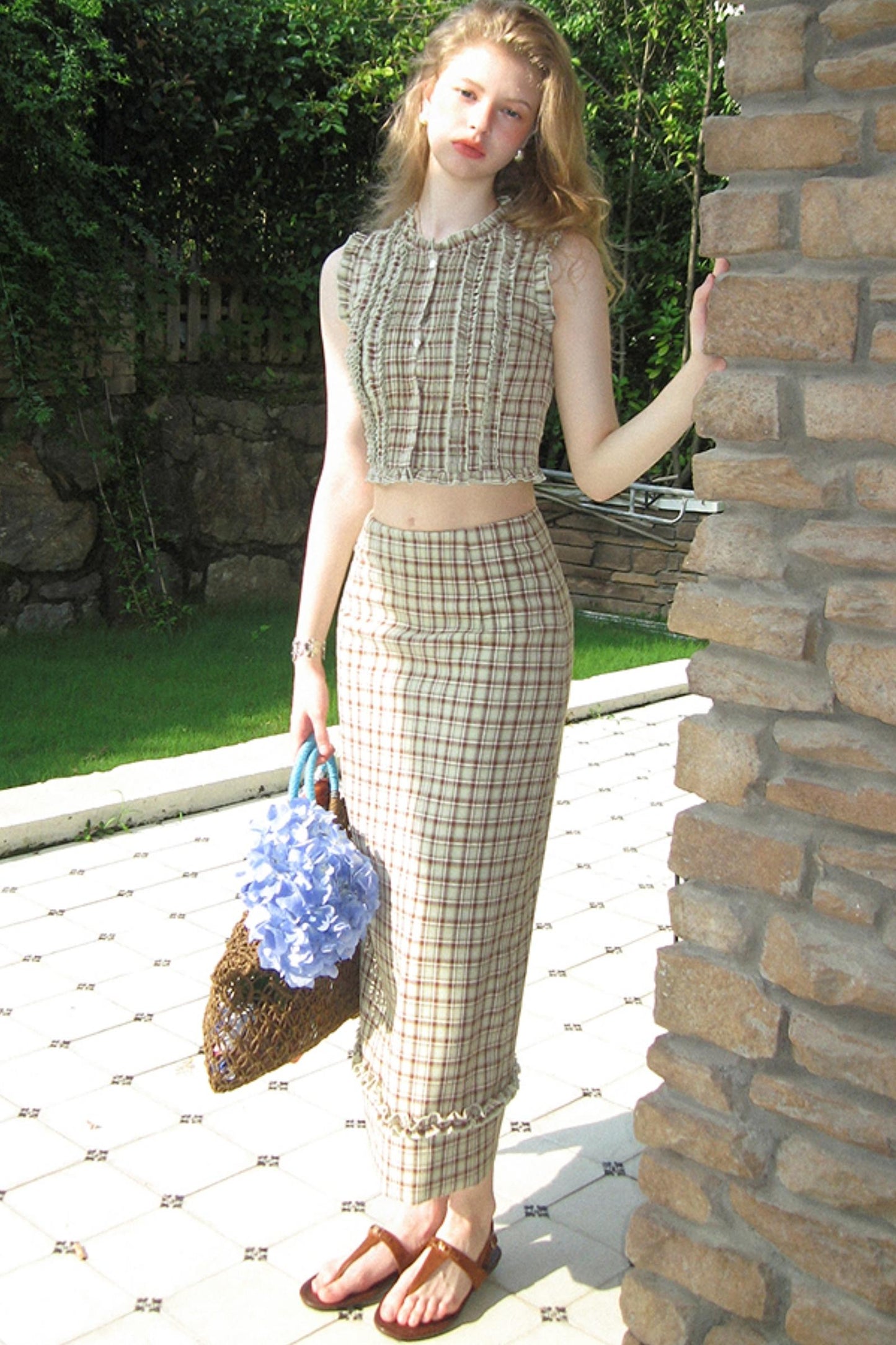 Checked Lace Top & Skirt Set-Up