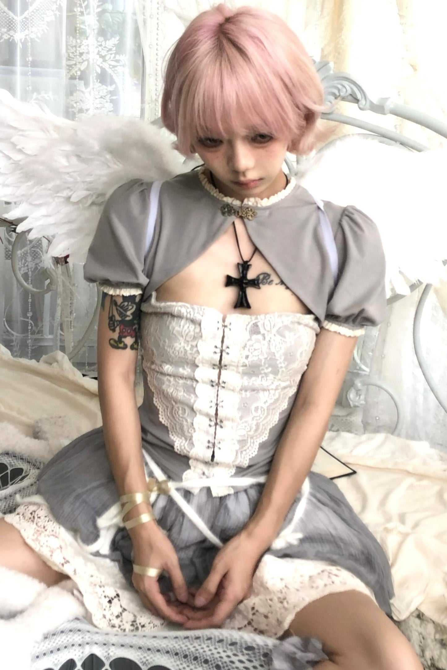 Flower Lantern Cake Skirt Set-Up