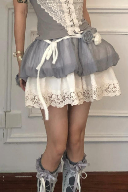 Flower Lantern Cake Skirt Set-Up