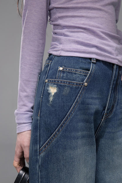 Diagonal Silhouette Long Sleeve Knit Top