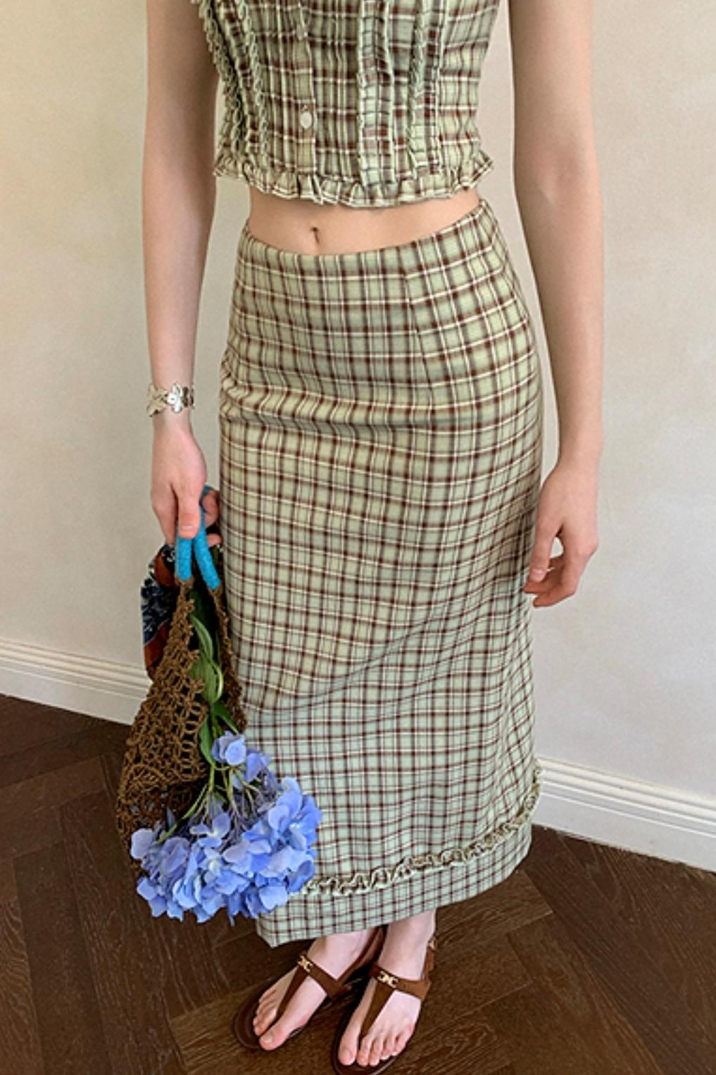 Checked Lace Top & Skirt Set-Up