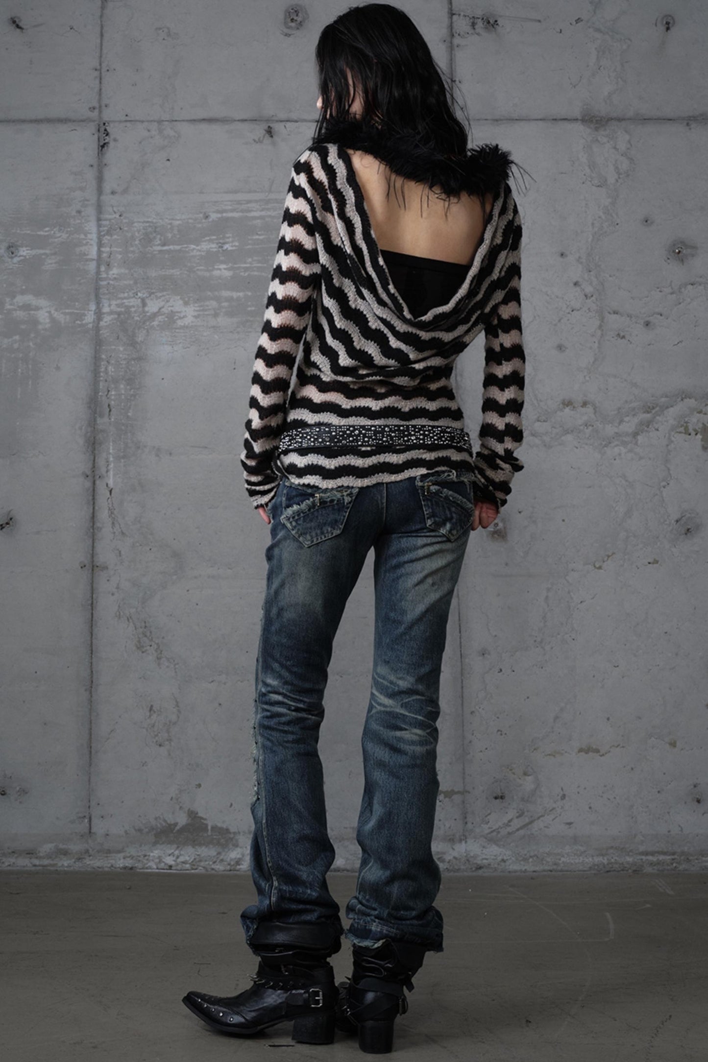 Distressed Straight Slim Jeans