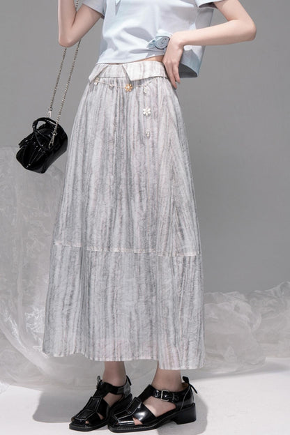 Sophisticated Three-Dimensional T-Shirt