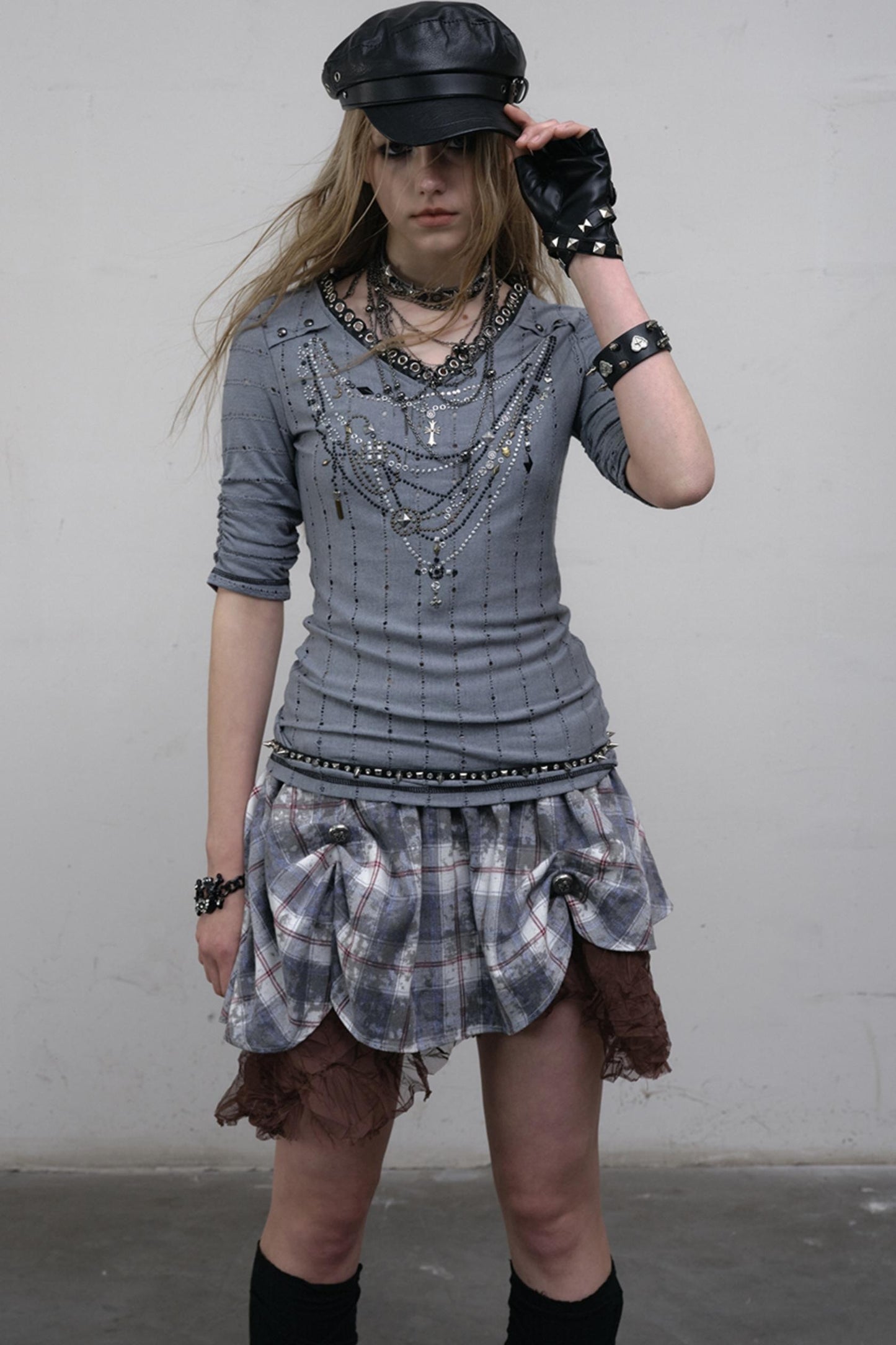 Retro V-Neck Tee Set-Up