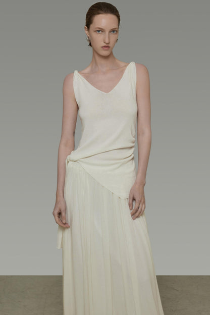 Flowing Pleated Skirt