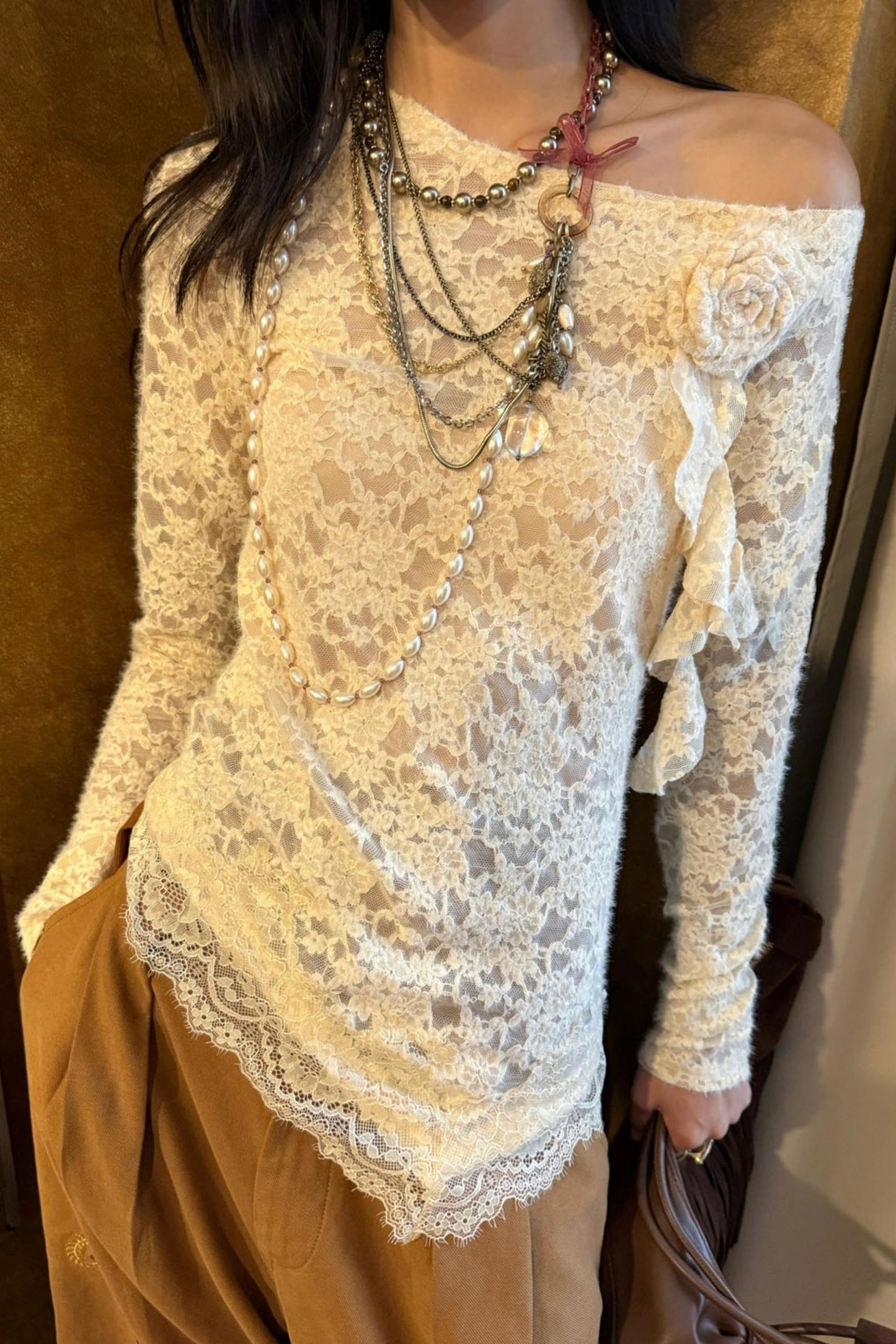 Retro Lace Long Sleeves Top