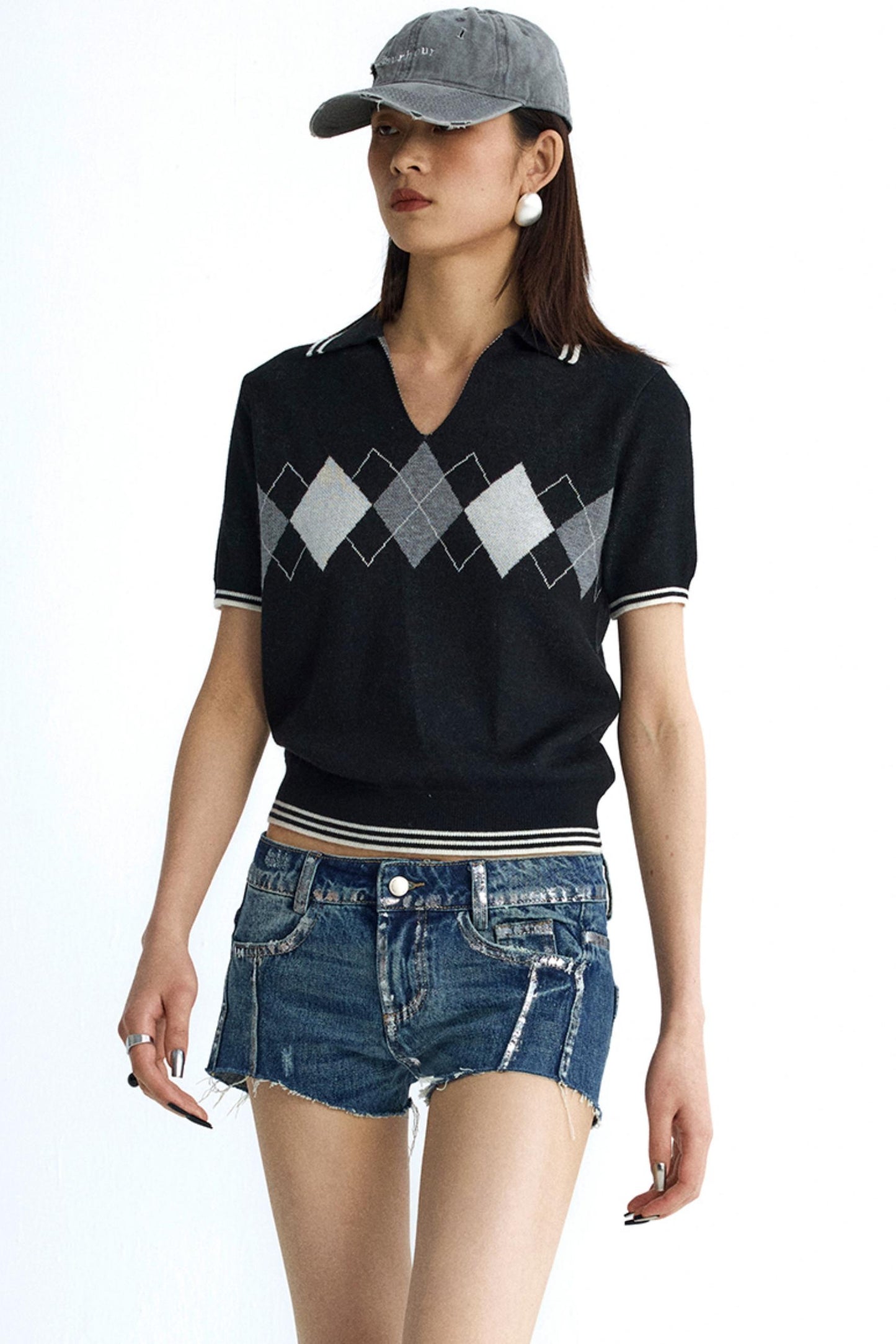 Vintage Diamond V-Neck Tee