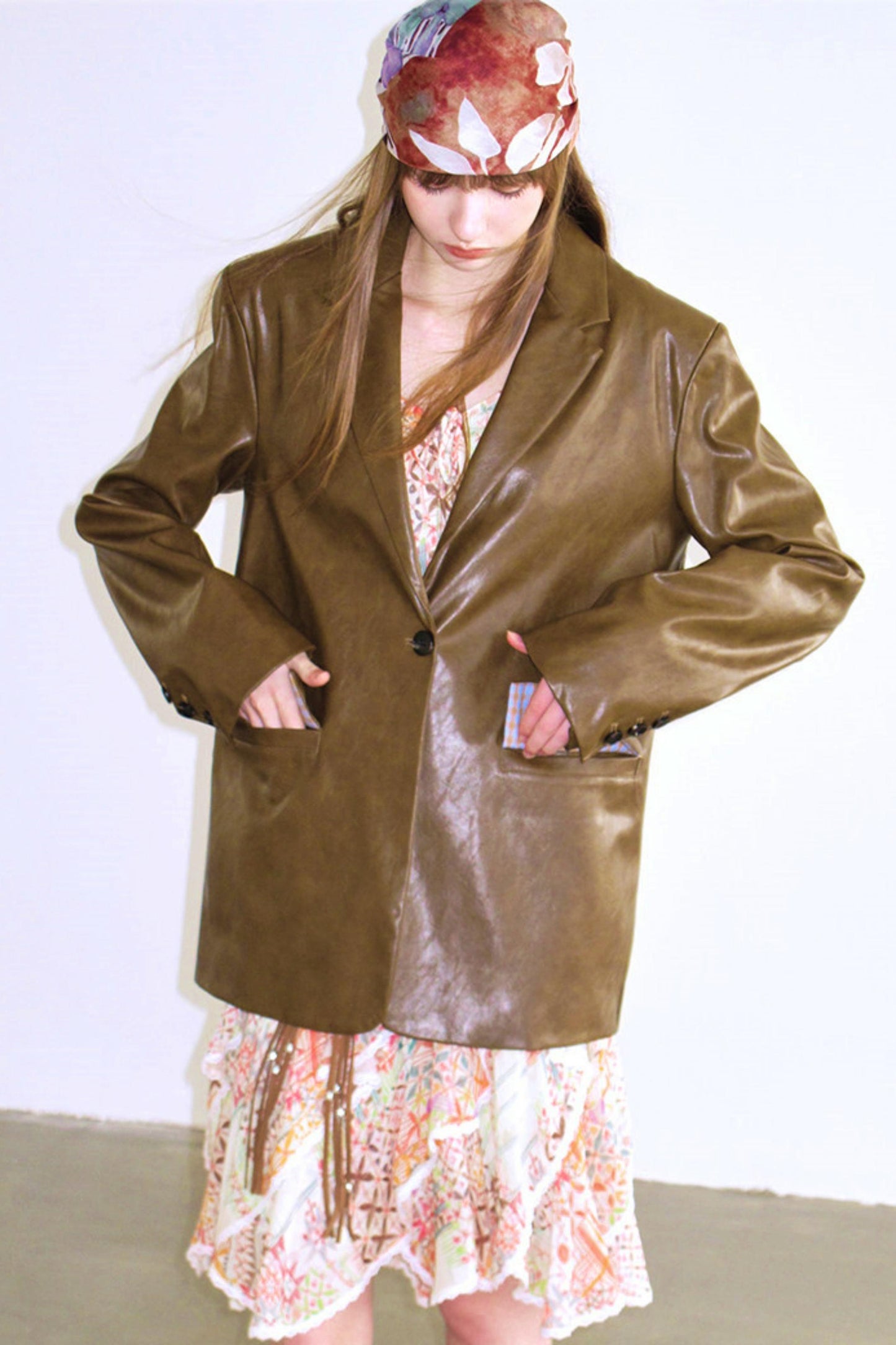 Glänzende gewaschene Lederjacke