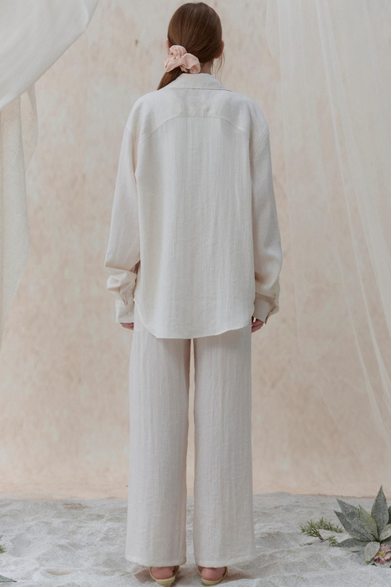 Pleatless Lapel Wide-Leg Trousers