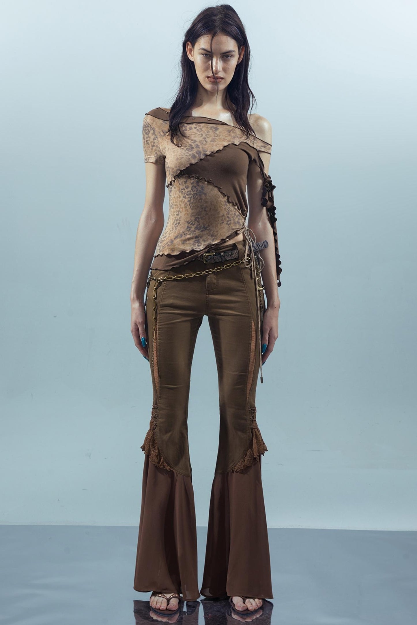 Spliced Rivet Short Sleeve Tee