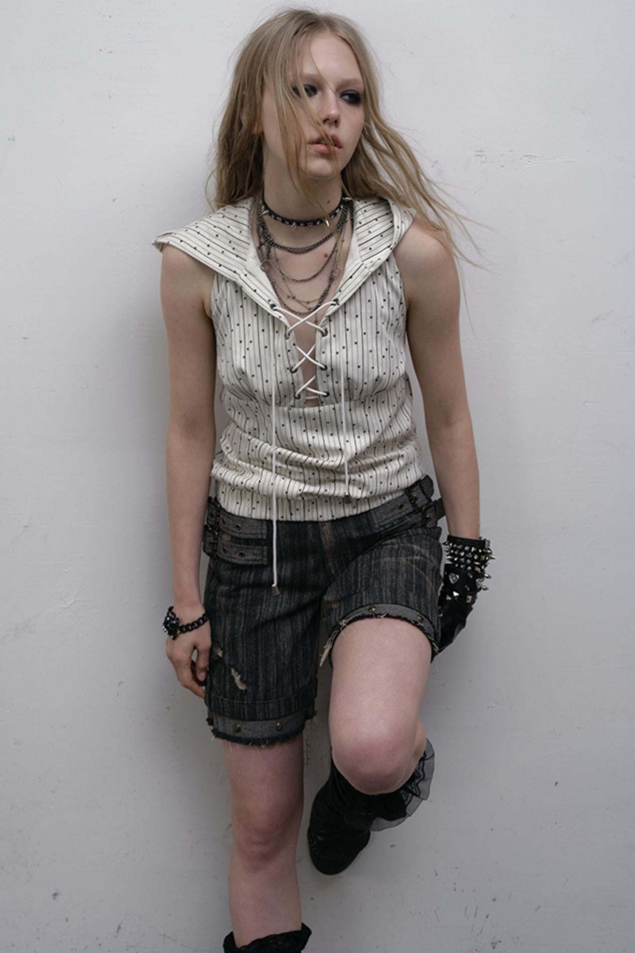 Witchy Sleeveless Top