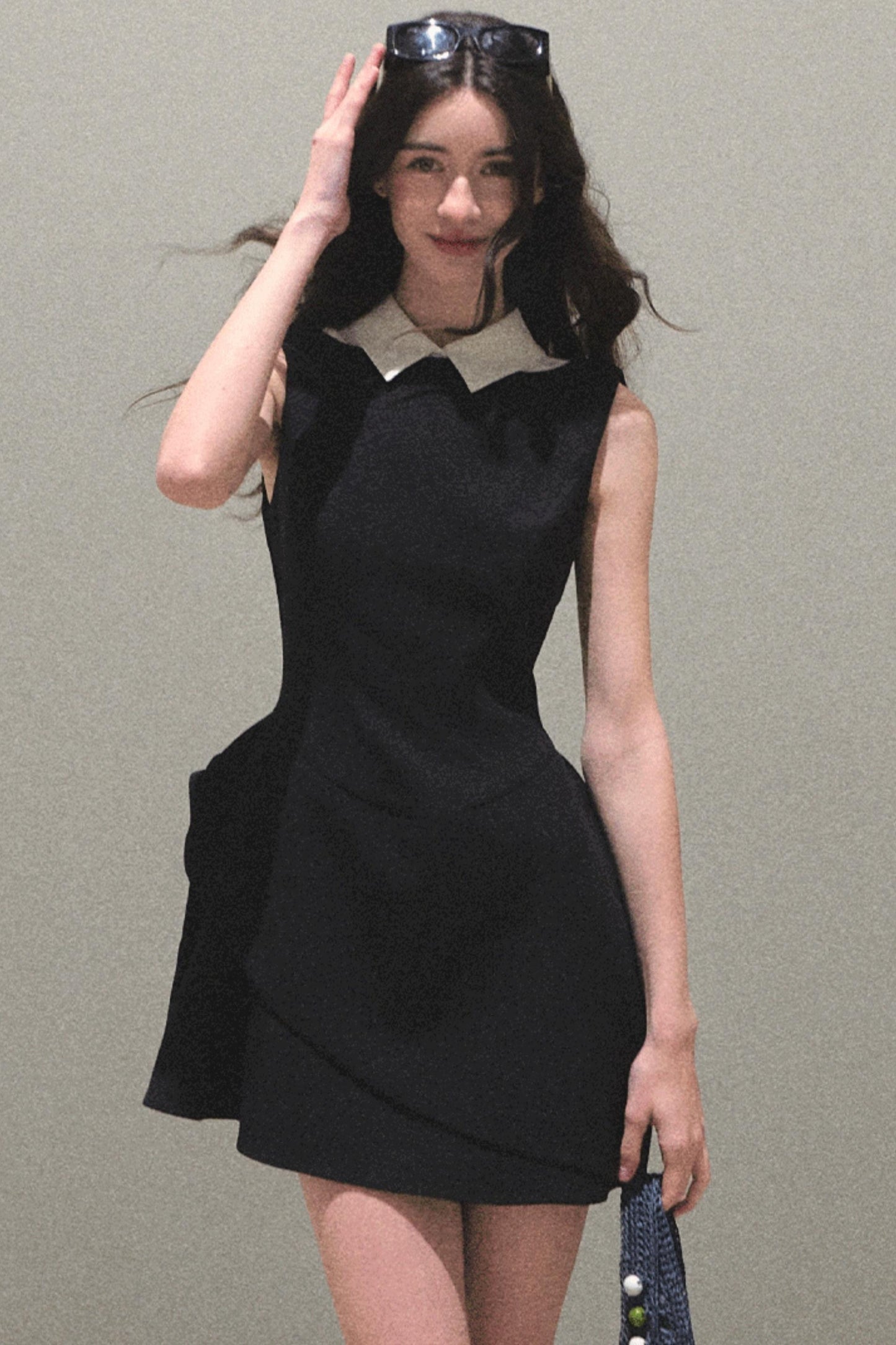 Stunning Choker-Style Saree Dress