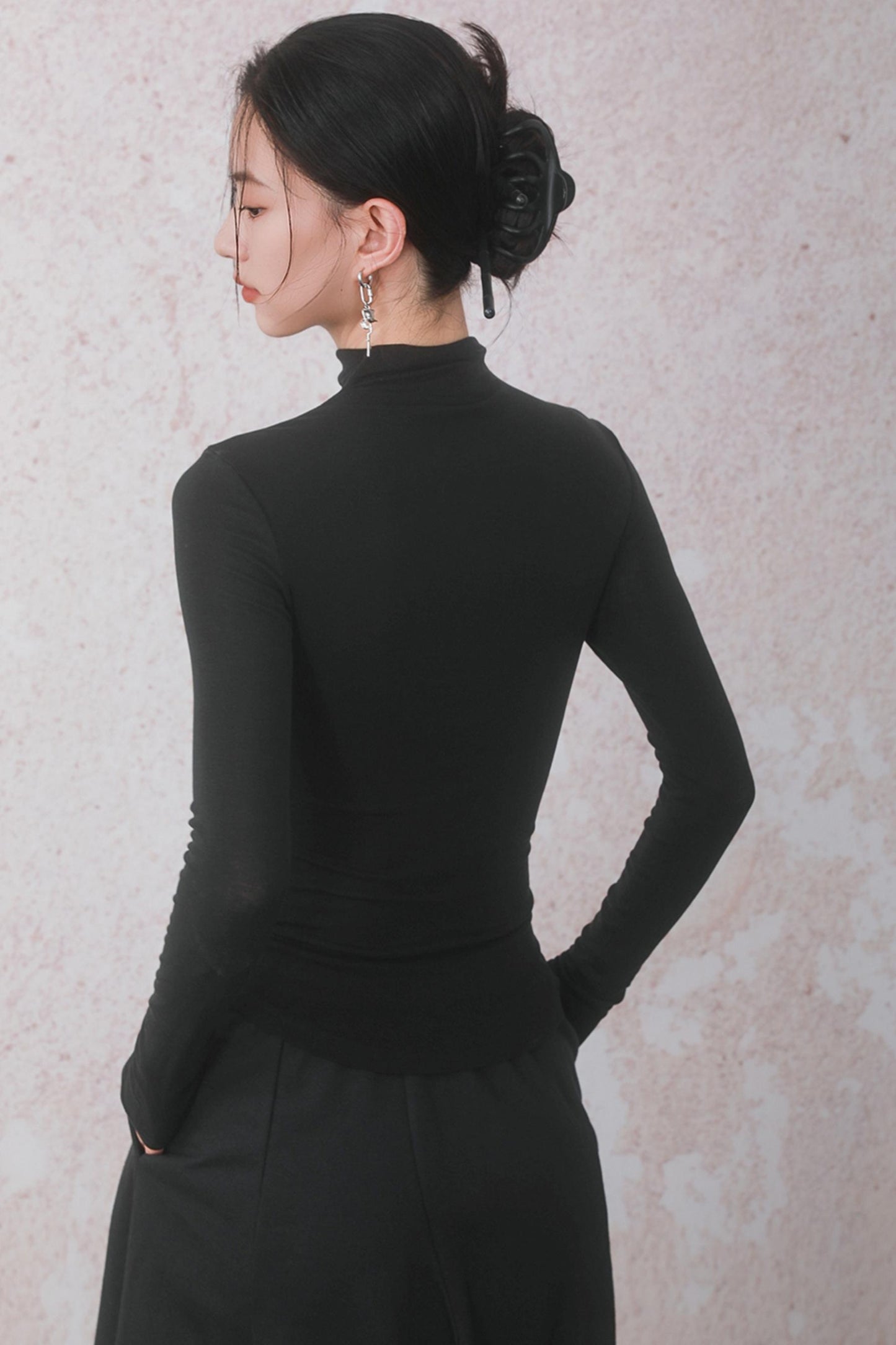 Three-dimensional Warm Semi-Turtleneck T-shirt