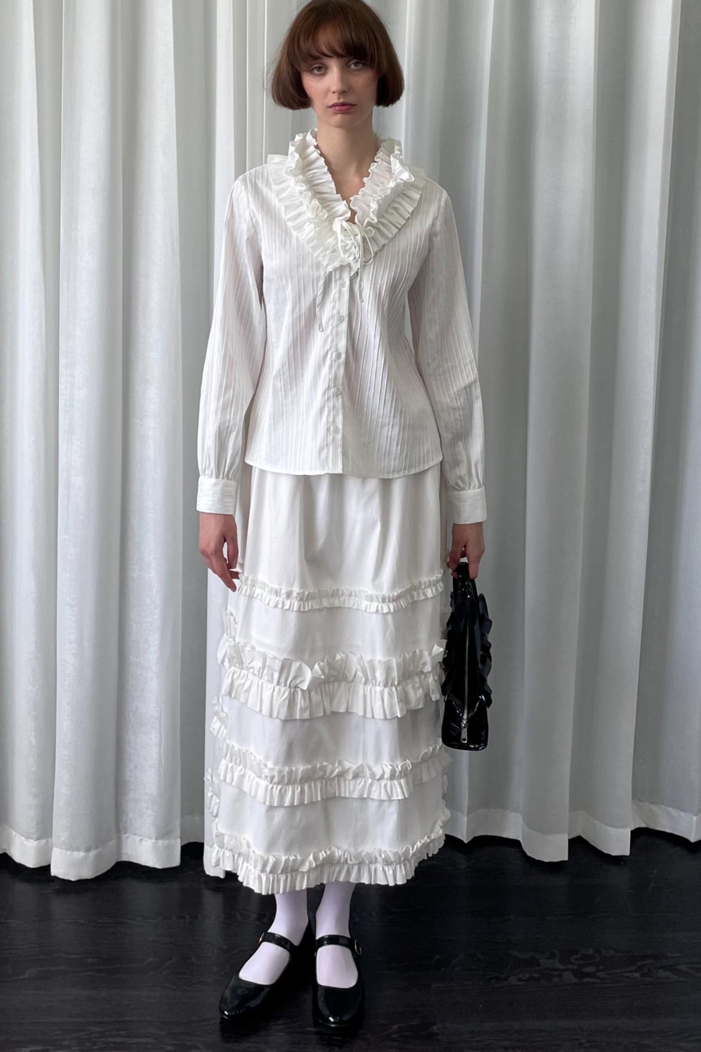 Big Lace Tie Long Sleeve Shirt