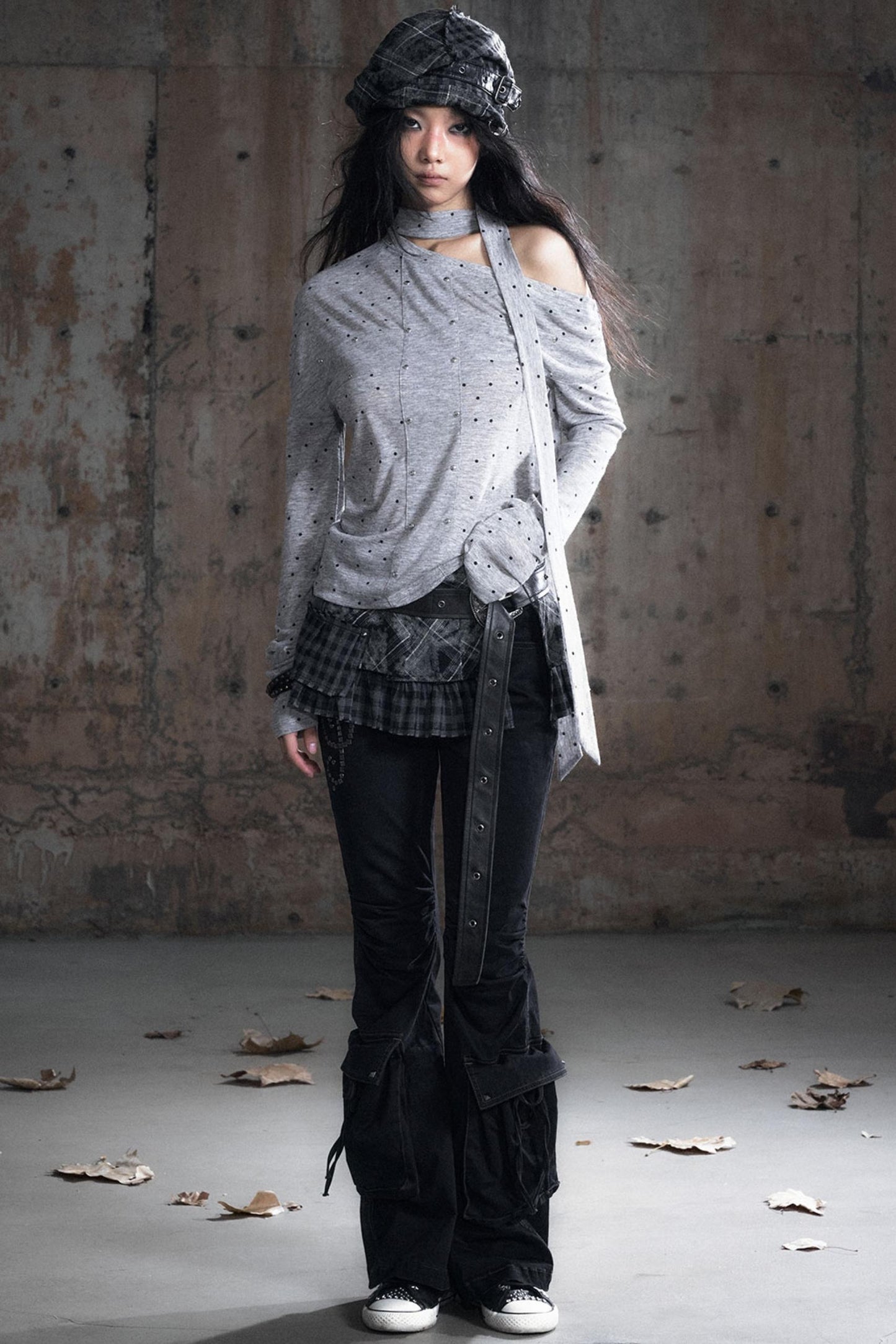 Cross-Print Knit Long Sleeve T-Shirt