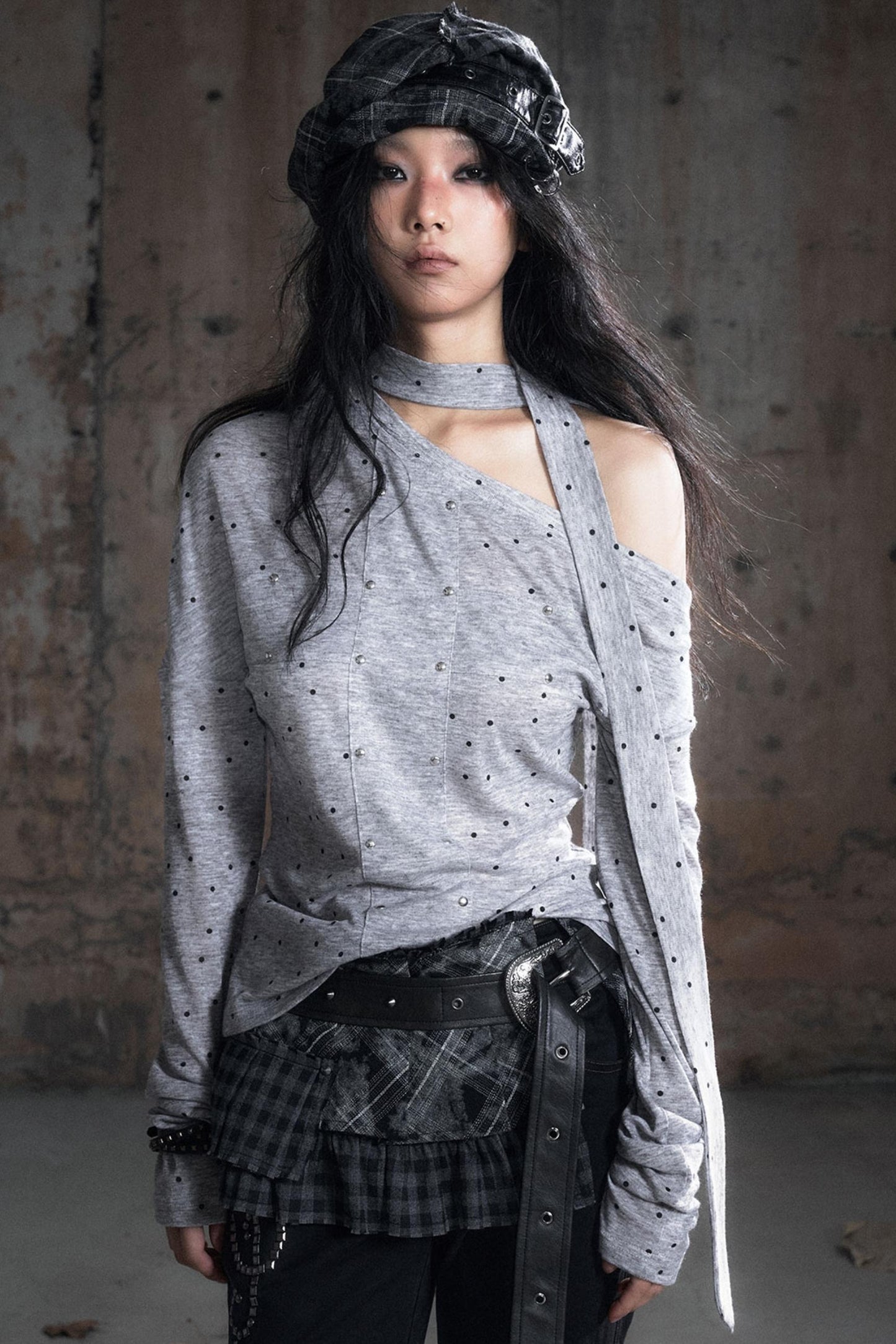 Cross-Print Knit Long Sleeve T-Shirt