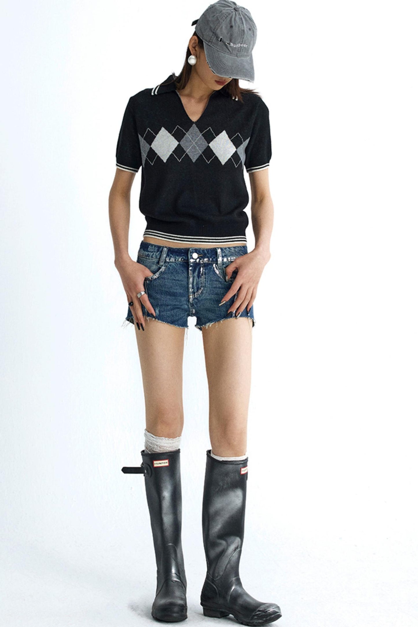 Vintage Diamond V-Neck Tee