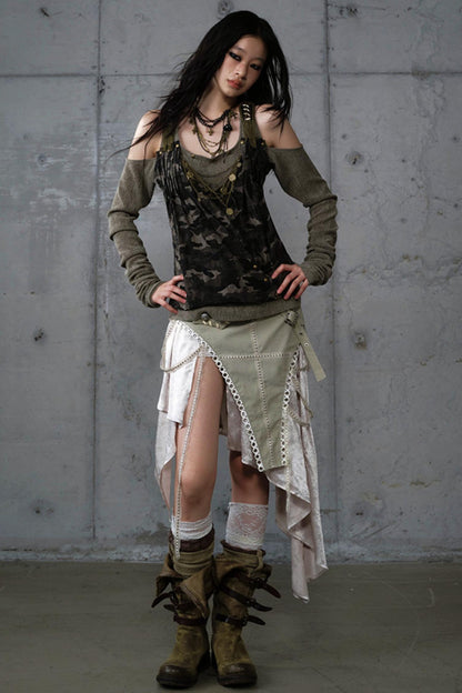 Leaky Shoulder Long Sleeve Top