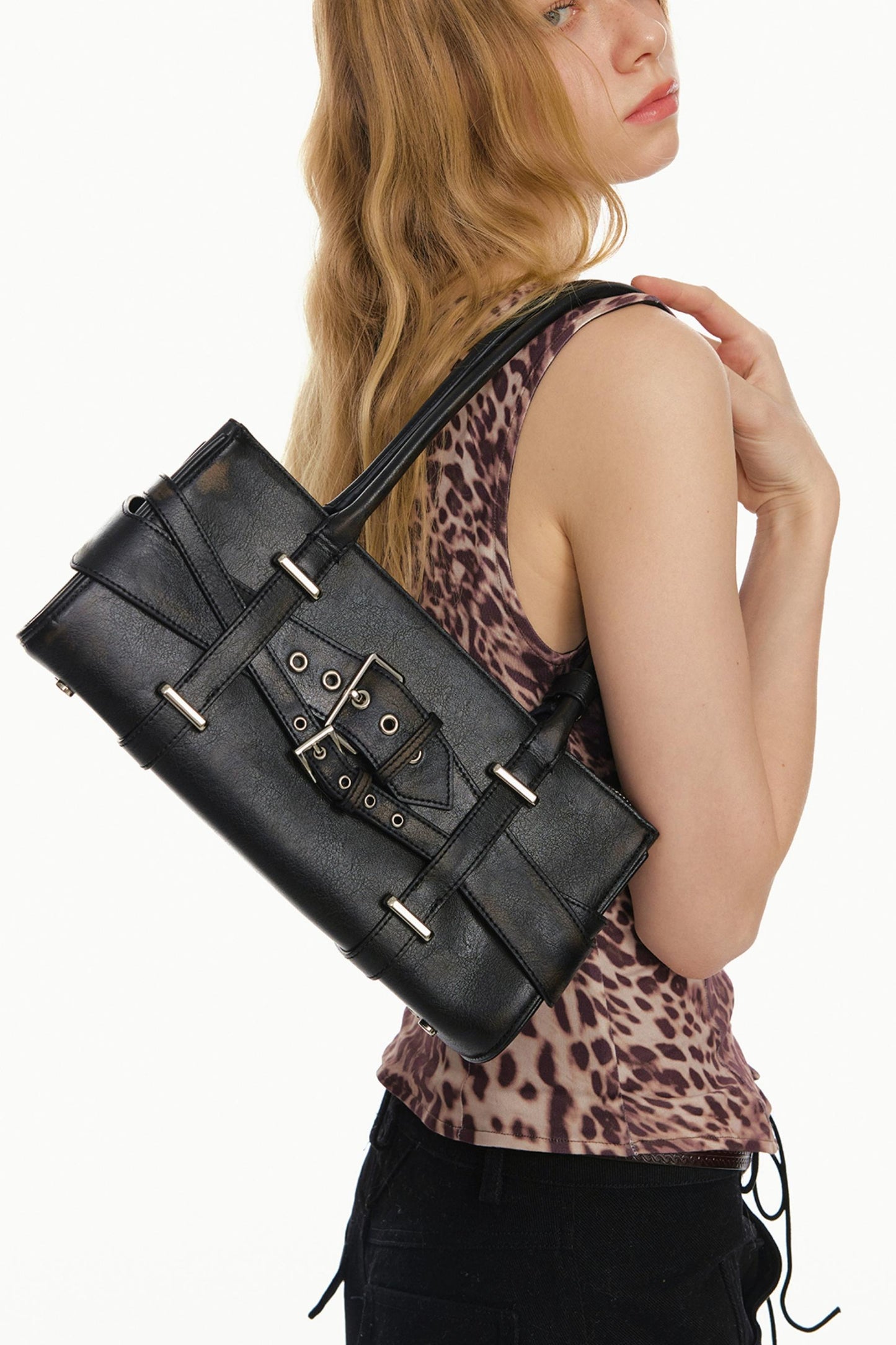 Niche Leather Armpit Bag