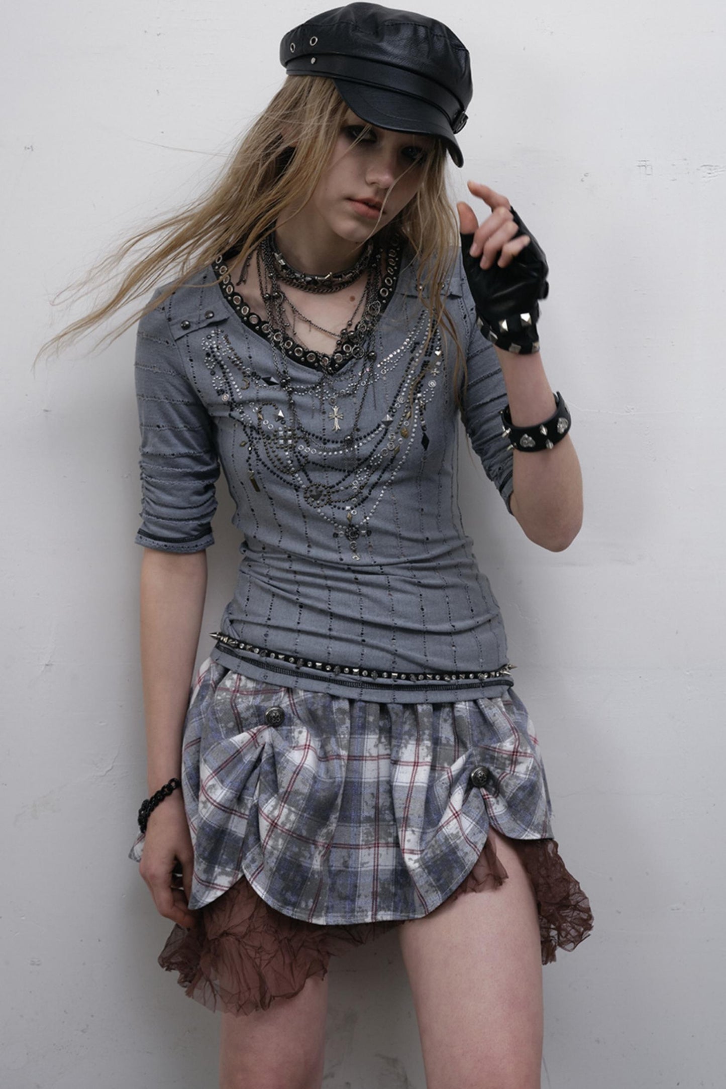 Retro V-Neck Tee Set-Up