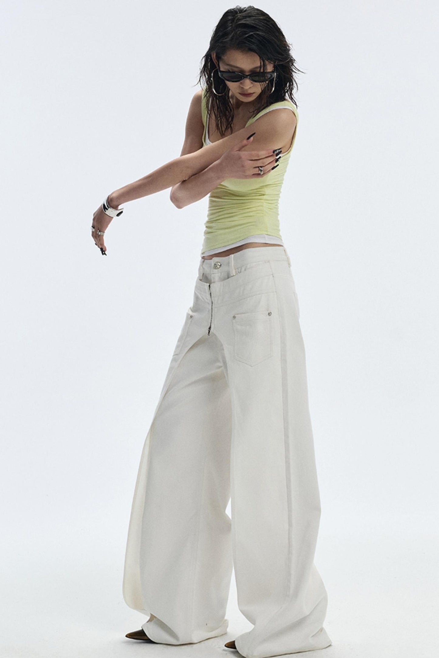 Design Two-Piece Zip-Up Wide-Leg Jeans