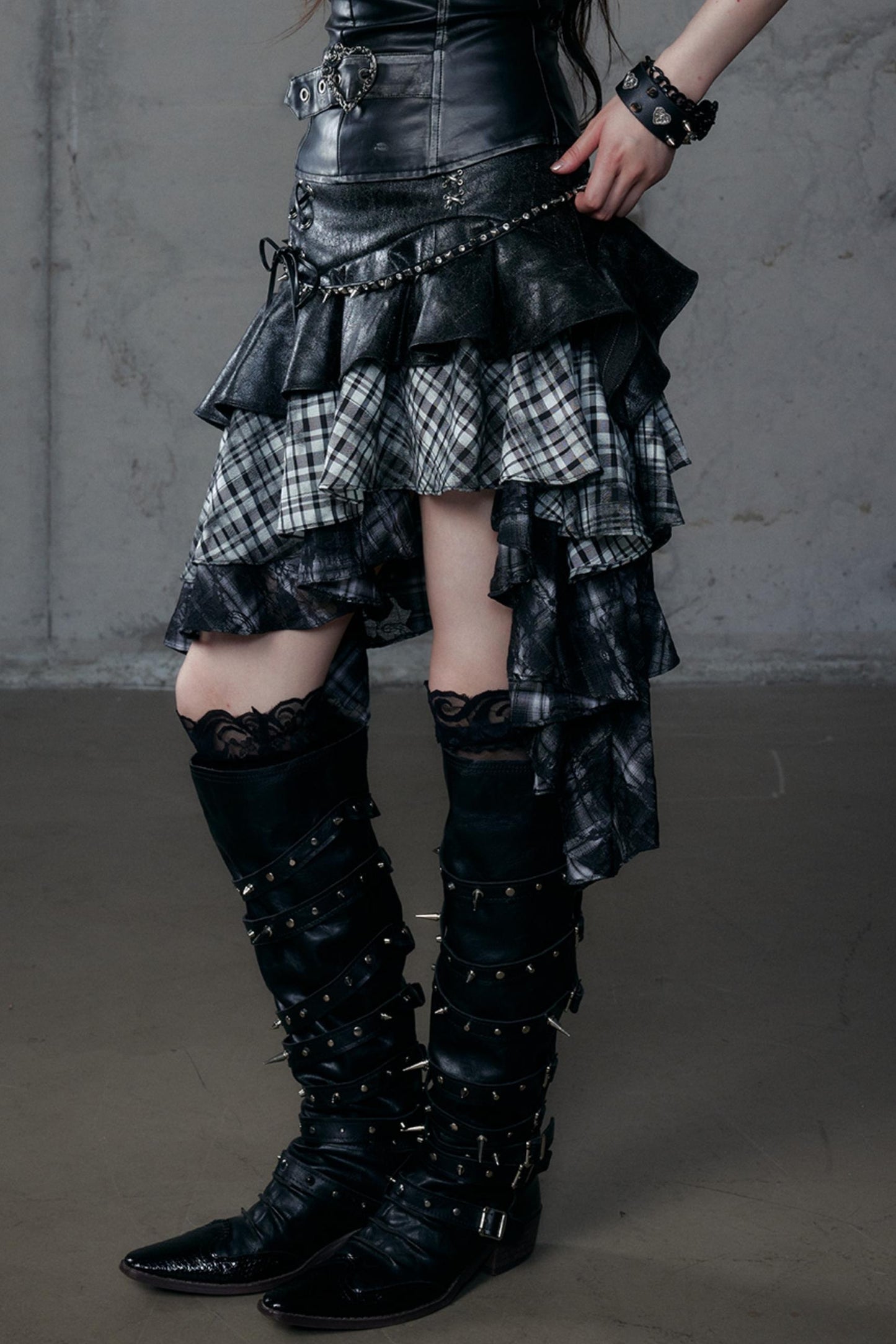 Dark Retro Plaid Leather Skirt