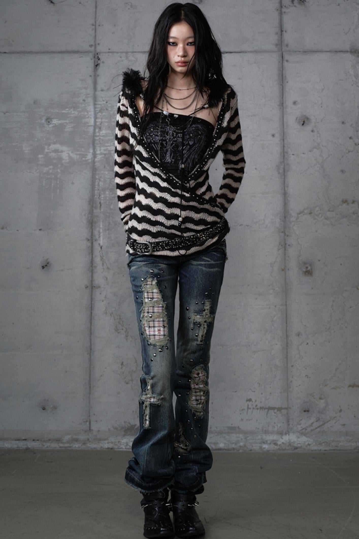 Distressed Straight Slim Jeans