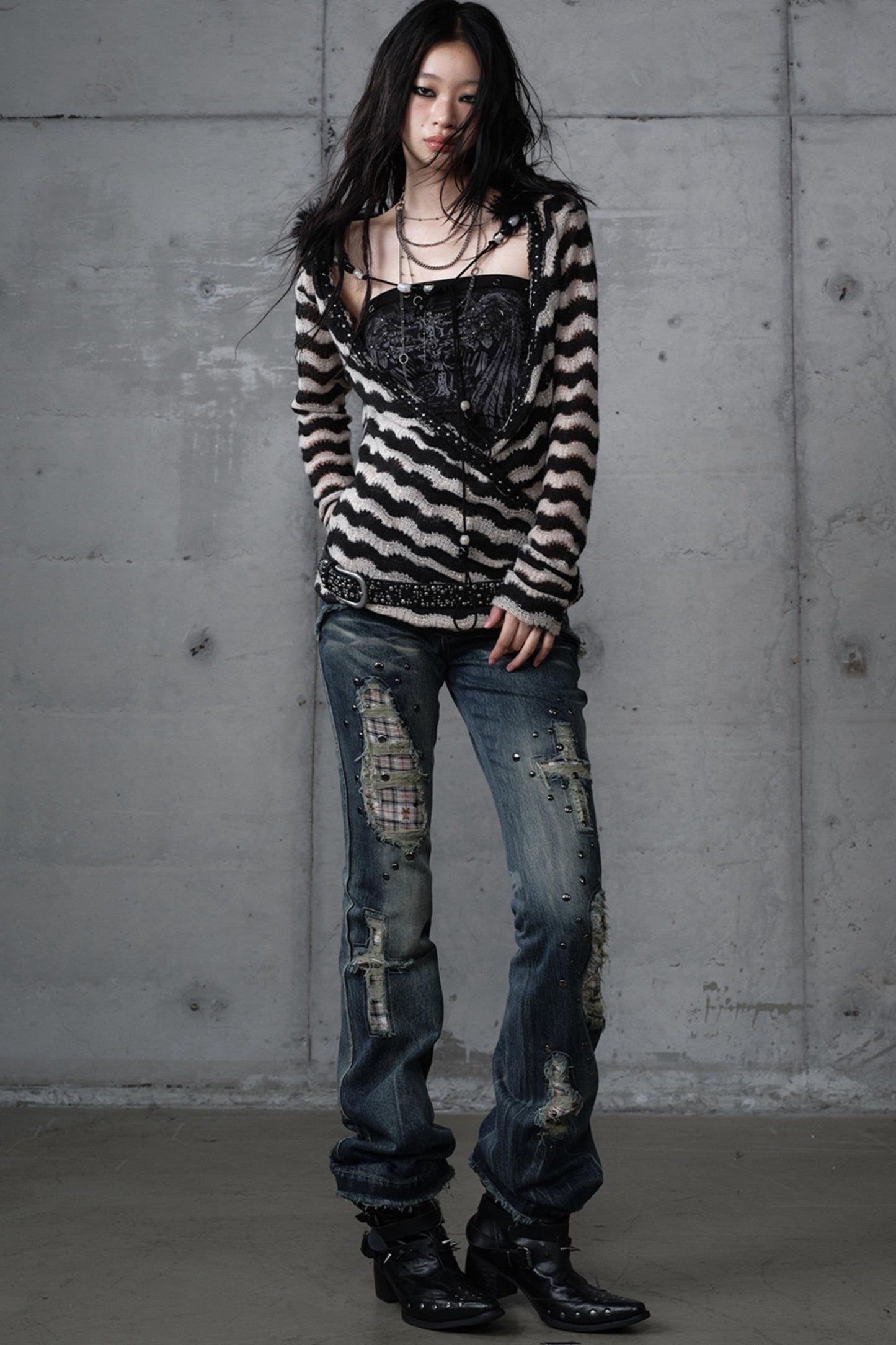 Distressed Straight Slim Jeans