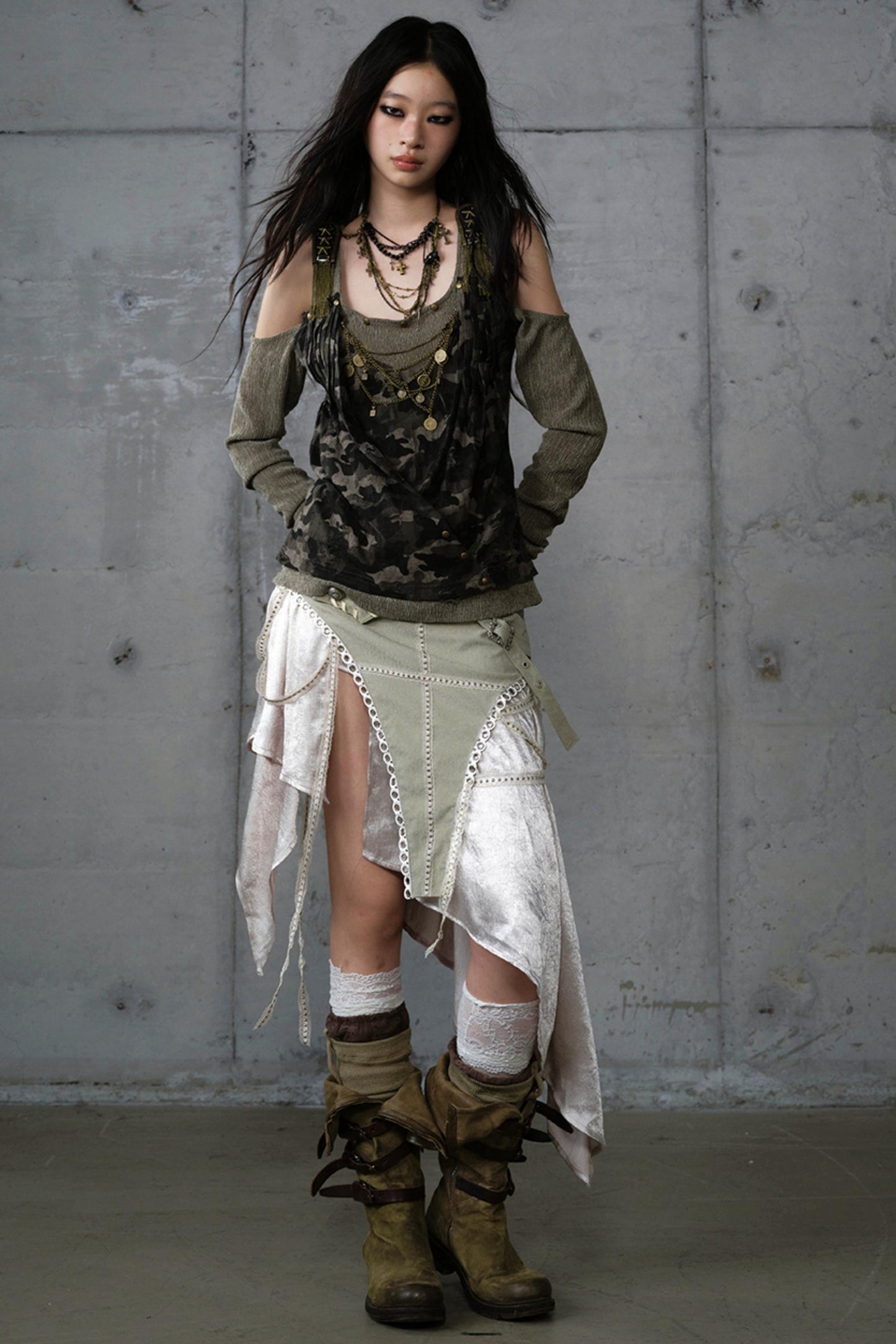 Leaky Shoulder Long Sleeve Top