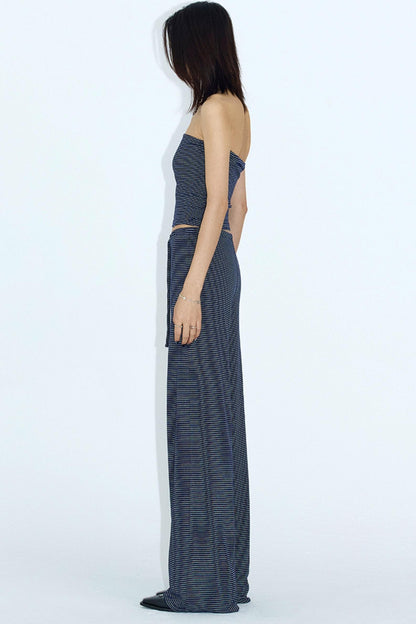 Slimming Striped Yoga Set with Shorts Set-Up