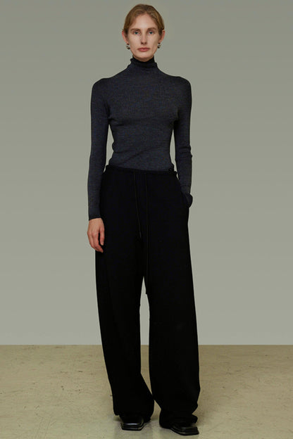 Autumn Wool Turtleneck Sweater