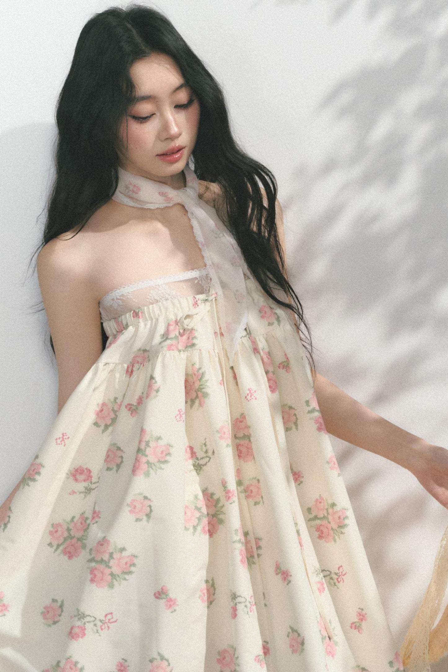 Rose Print Silk Scarf High-Waisted Chic Dress