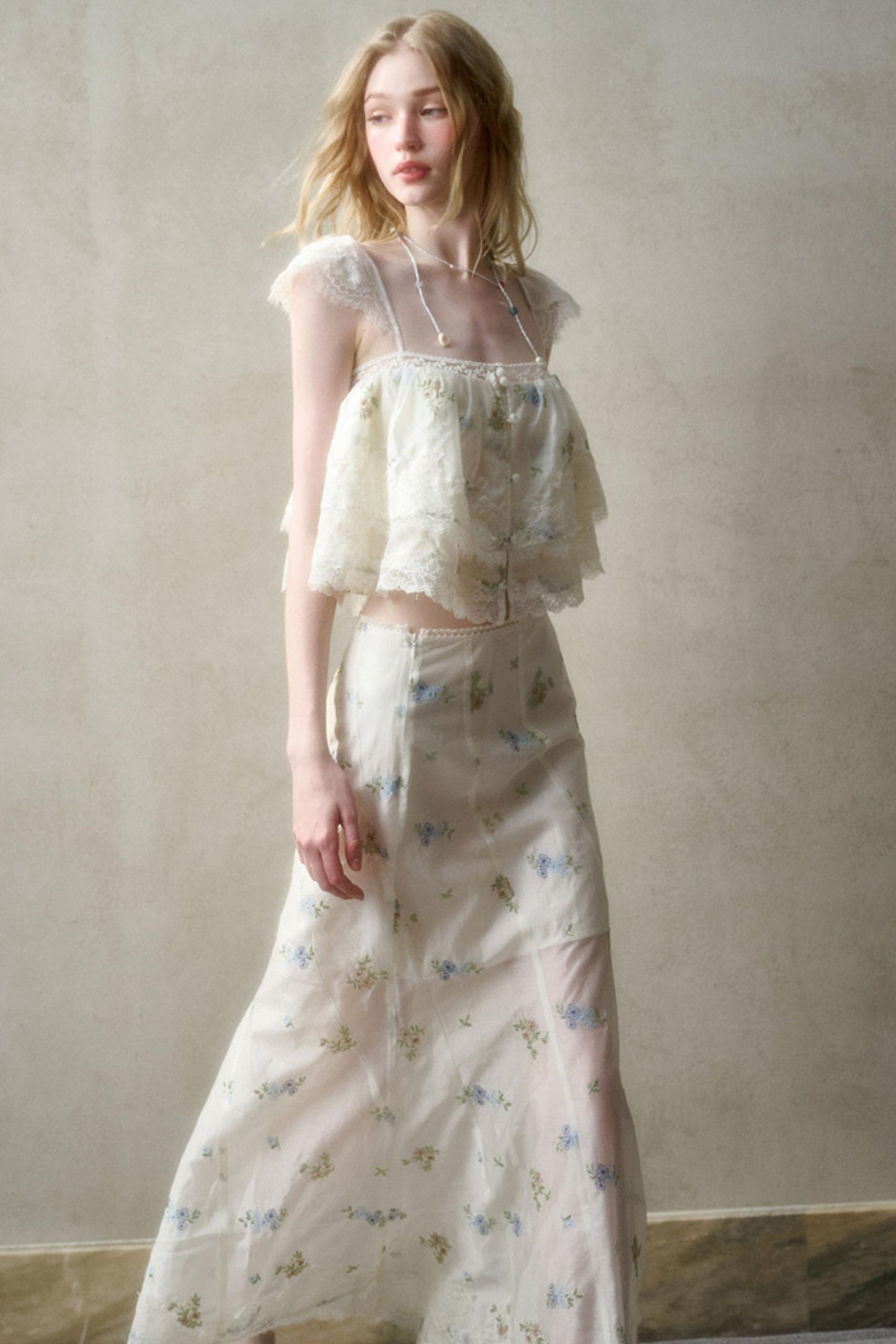 Airy Floral Ensemble Skirt Set-Up