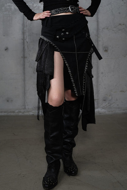 Irregular Leaky Leg Skirt