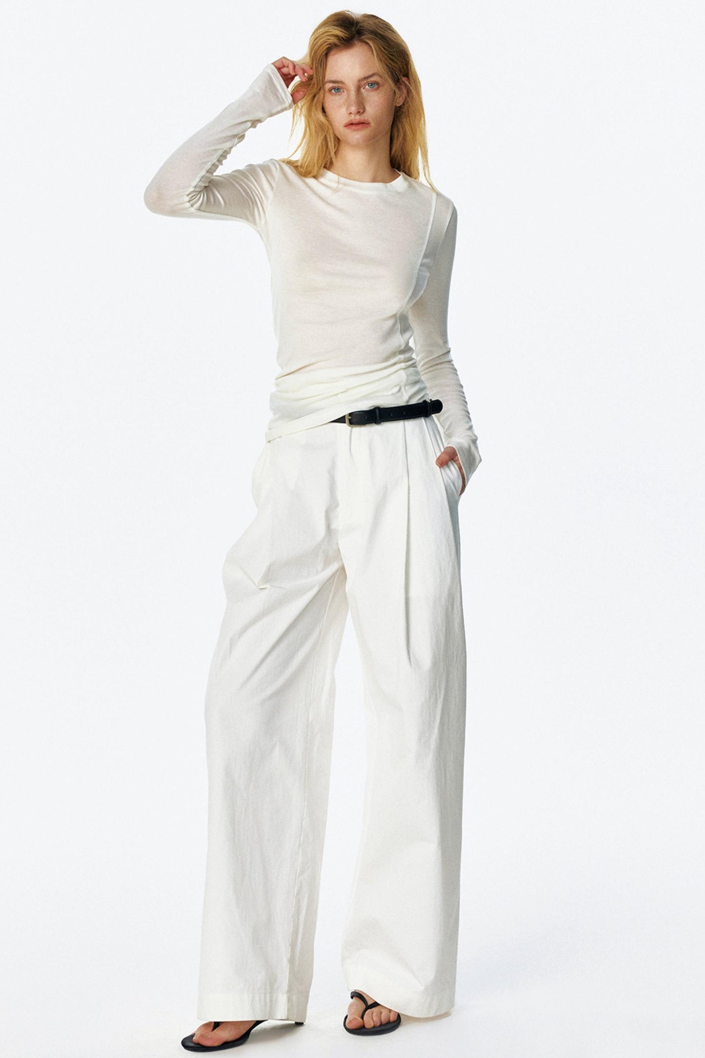 Asymmetrical Slim Wool Top