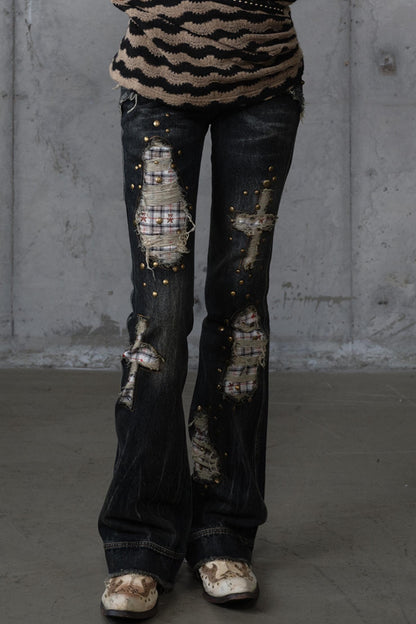 Distressed Straight Slim Jeans