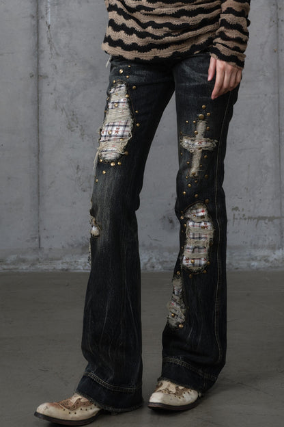 Distressed Straight Slim Jeans