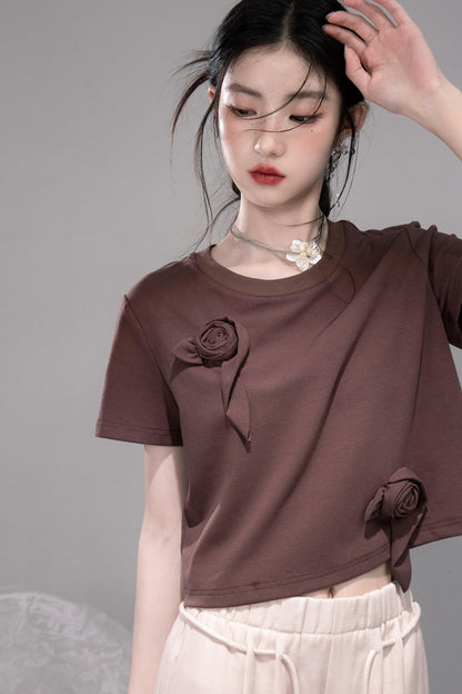 Sophisticated Three-Dimensional T-Shirt