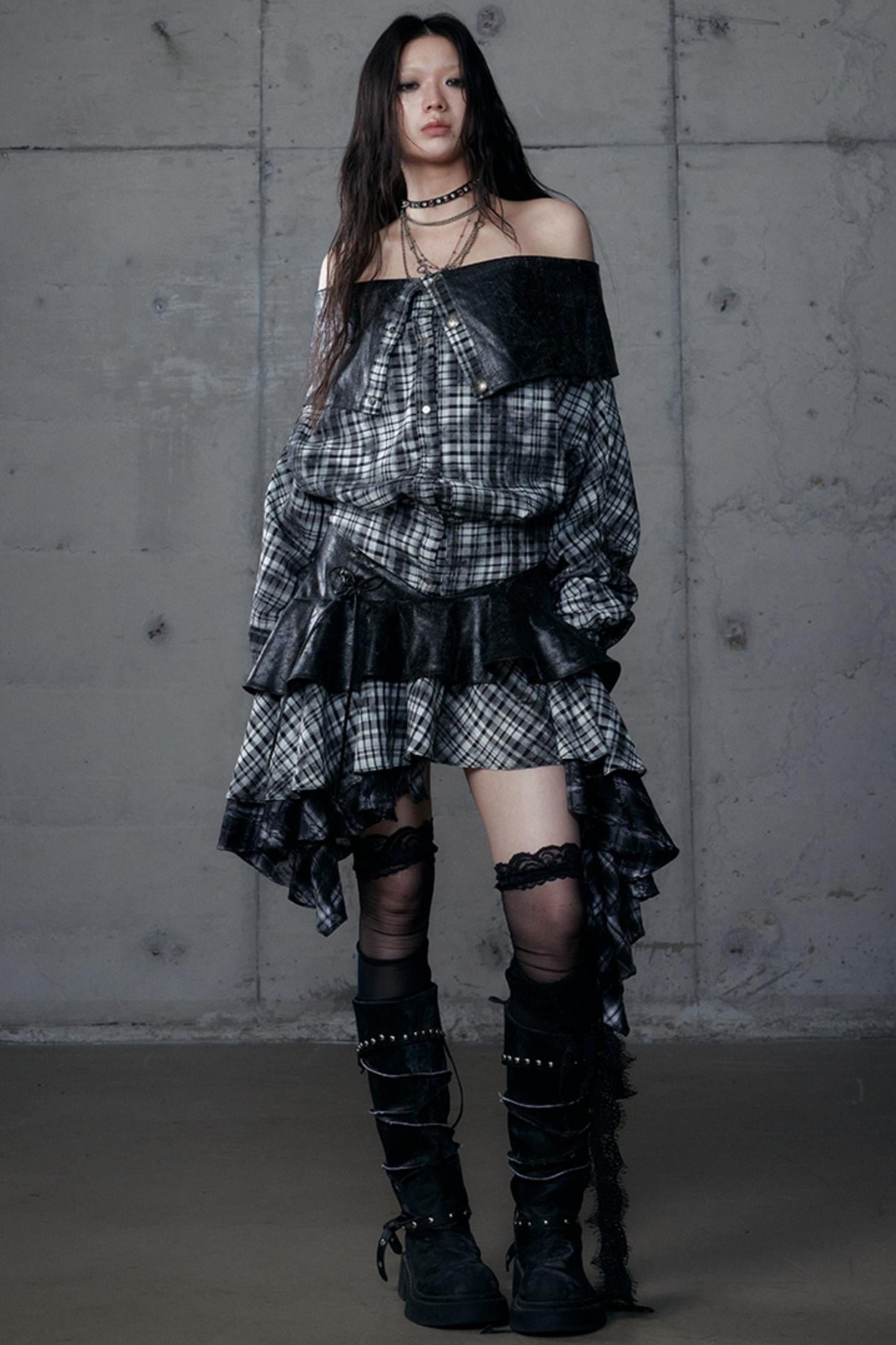 Dark Retro Plaid Leather Skirt