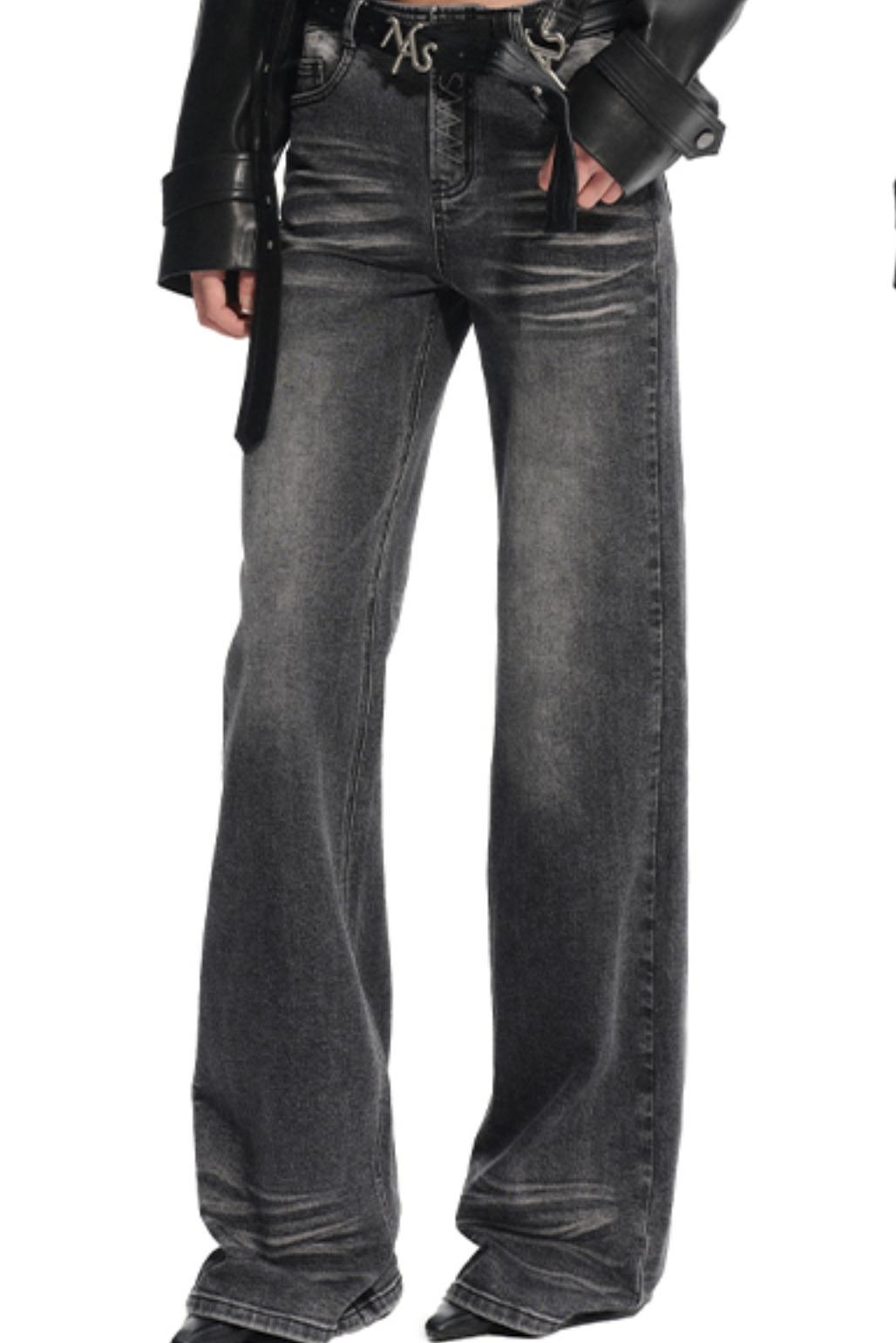 Golden Fit Straight Jeans