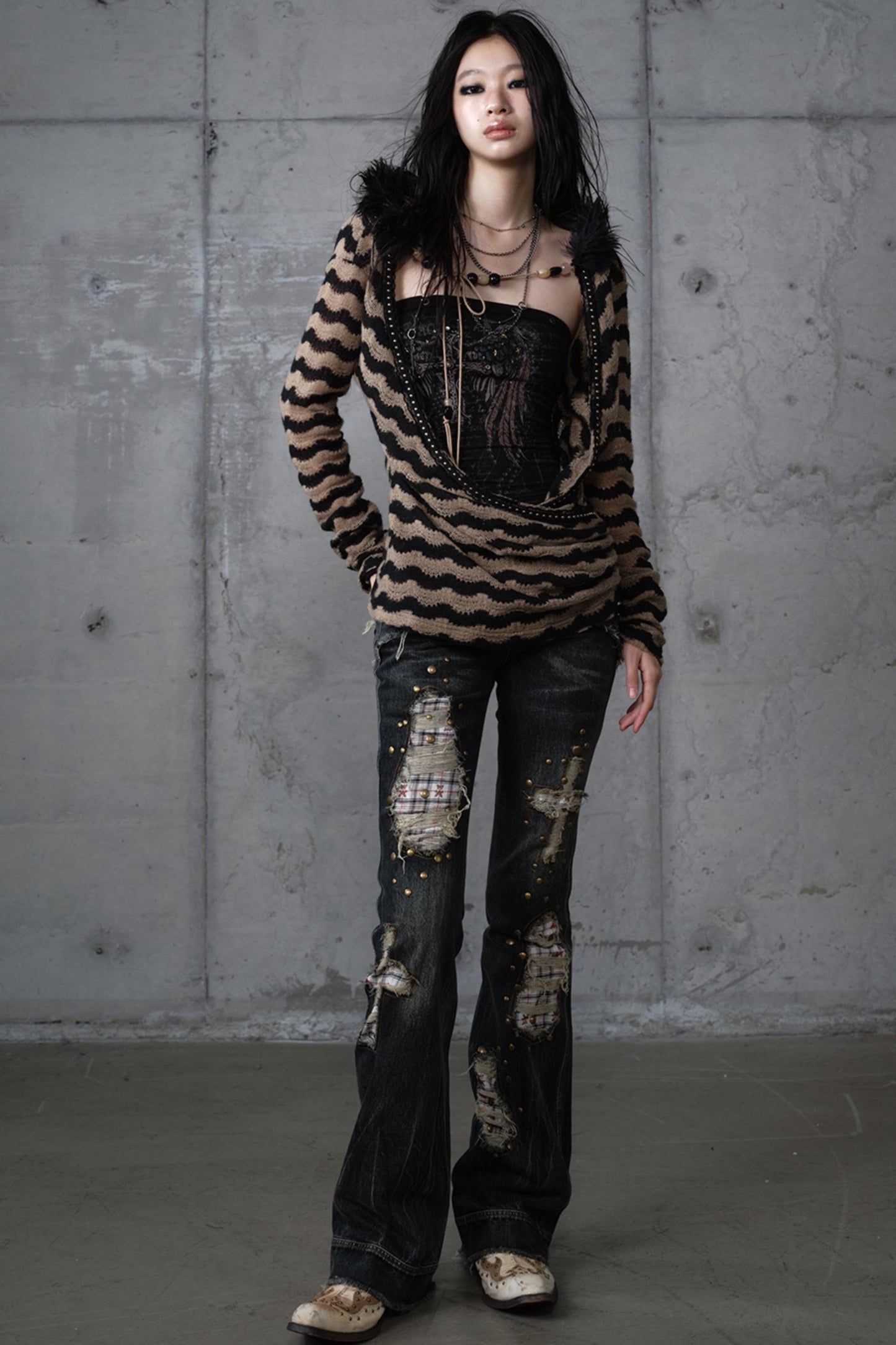 Distressed Straight Slim Jeans