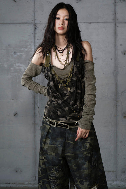 Leaky Shoulder Long Sleeve Top