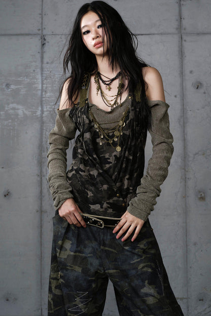 Leaky Shoulder Long Sleeve Top